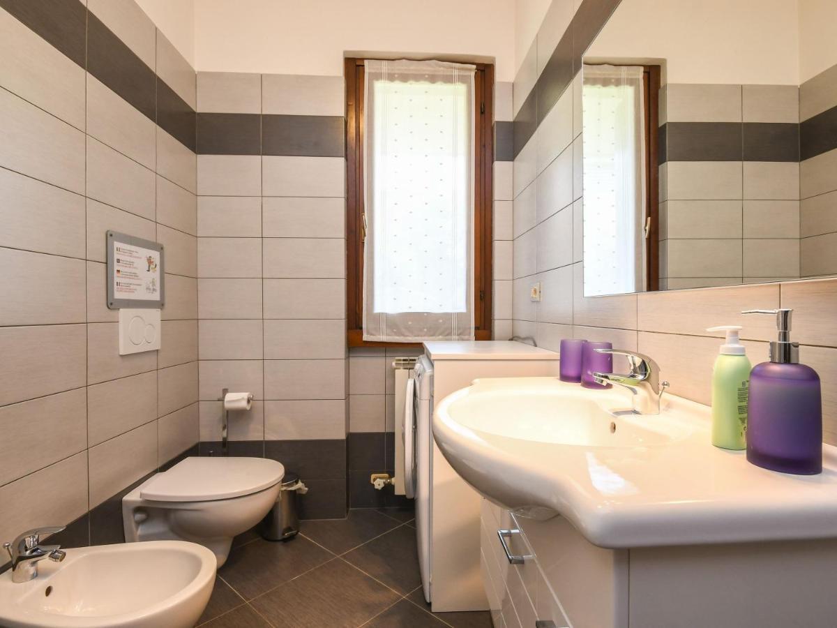 Casa Barbara Appartement Salò Buitenkant foto